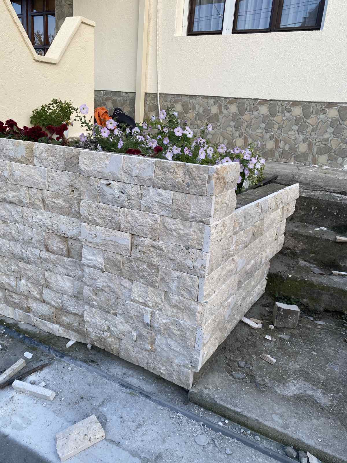 Изработена облога со украсен камен — фотографија 2